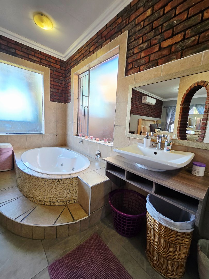  Bedroom Property for Sale in Doringkruin North West